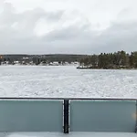 Northern Lights River Nest Huvilat