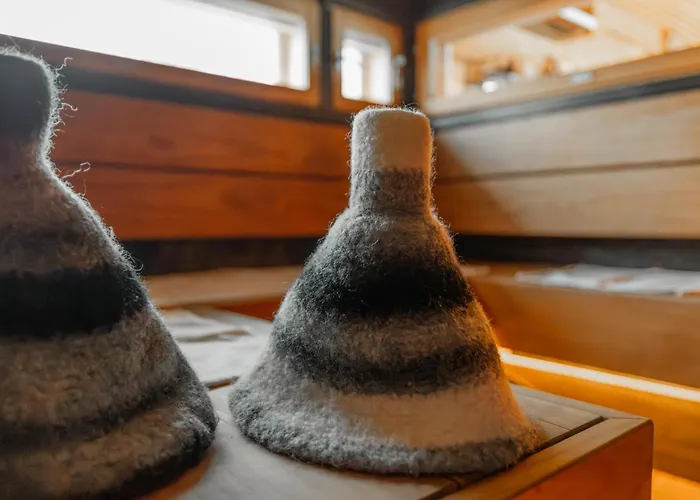 Northern Lights River Nest Willa