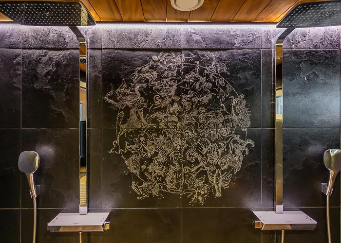 Northern Lights River Nest Villa Rovaniemi